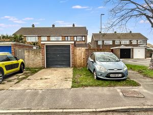 Garage- click for photo gallery